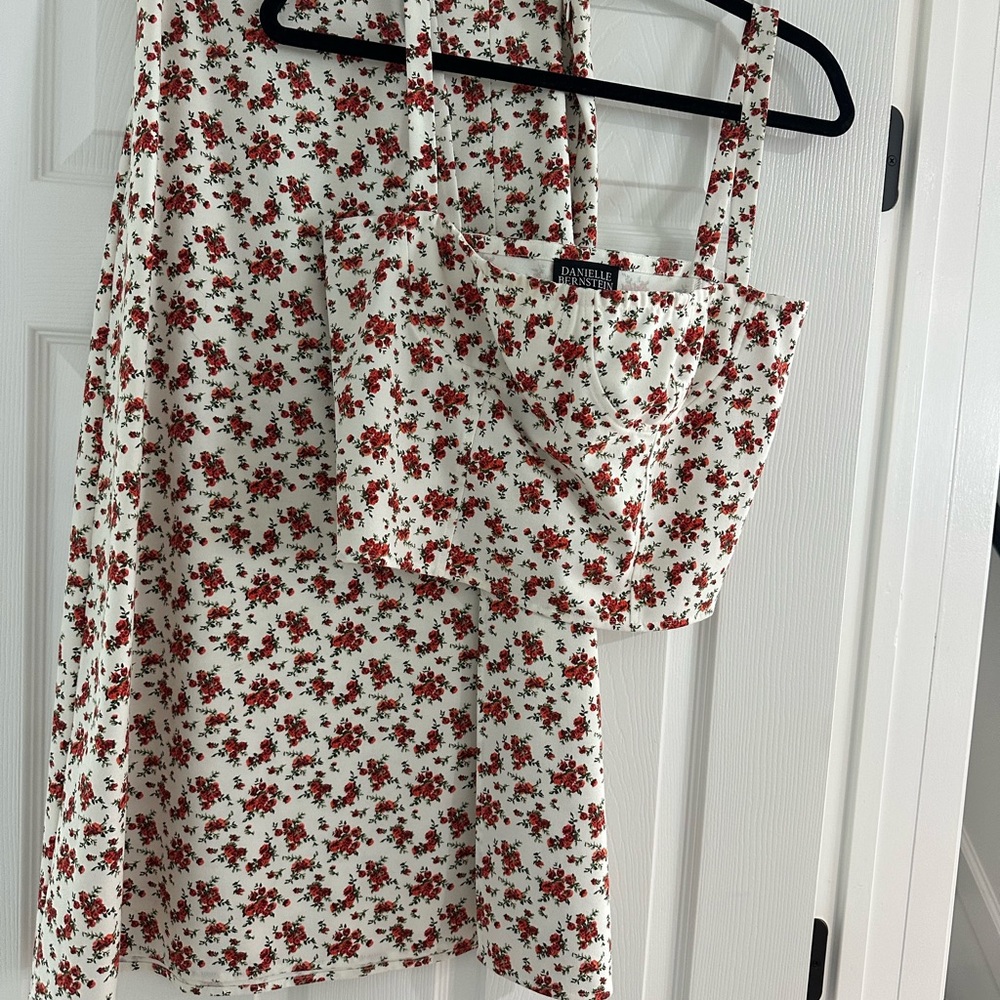 Danielle Bernstein Crop Top & Skirt Set - Cream with Red Floral Design